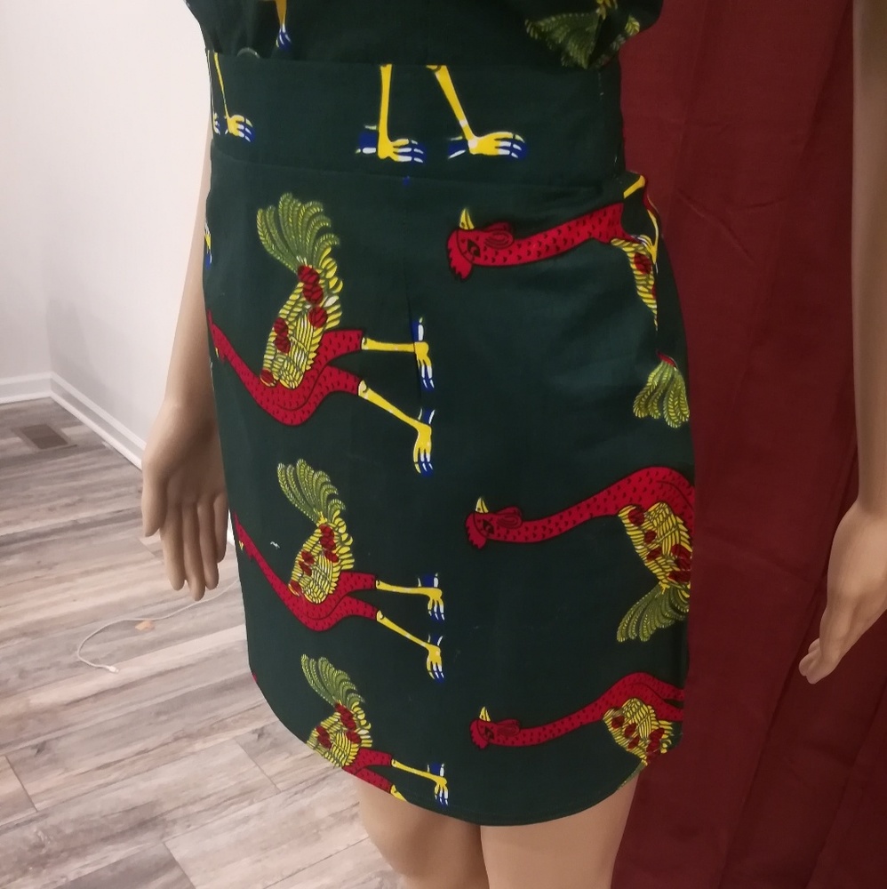 SWEET SHEEBA green mini skirt size 4